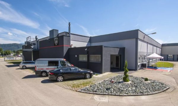 Reines Auto - Komplettaufbereitung innen & außen -  € 249,- statt € 399,-